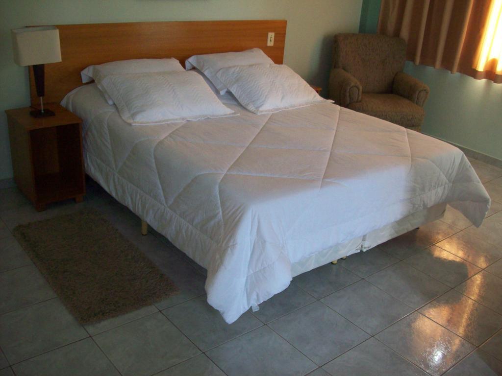 Presidente Hotel Passos Szoba fotó