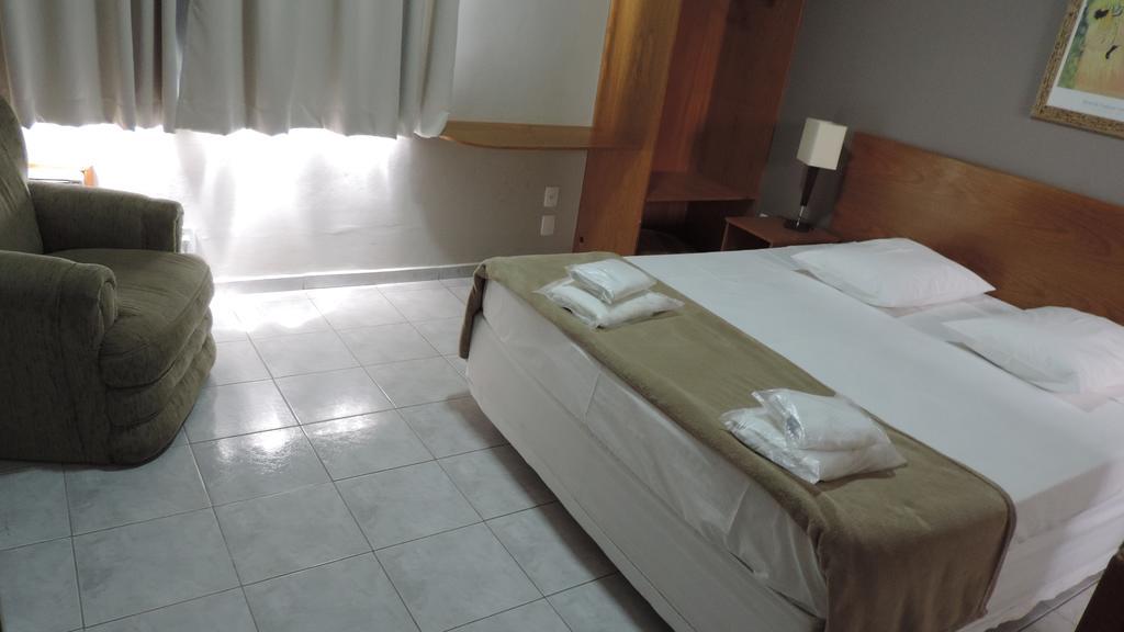 Presidente Hotel Passos Kültér fotó