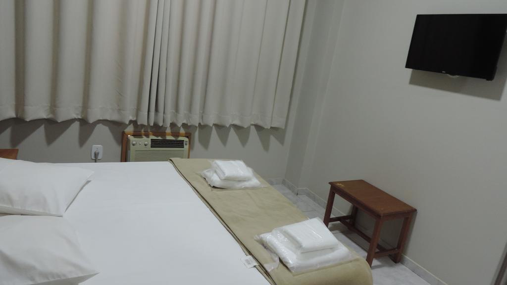 Presidente Hotel Passos Kültér fotó